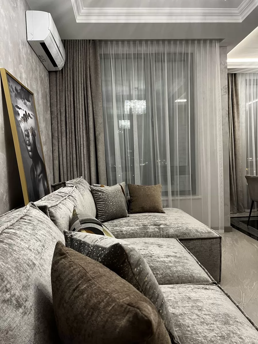 Бархатные портьеры и тюль в сетку 2.1/2.90